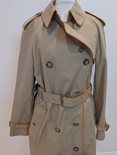 Burberry orange trim Trench 10