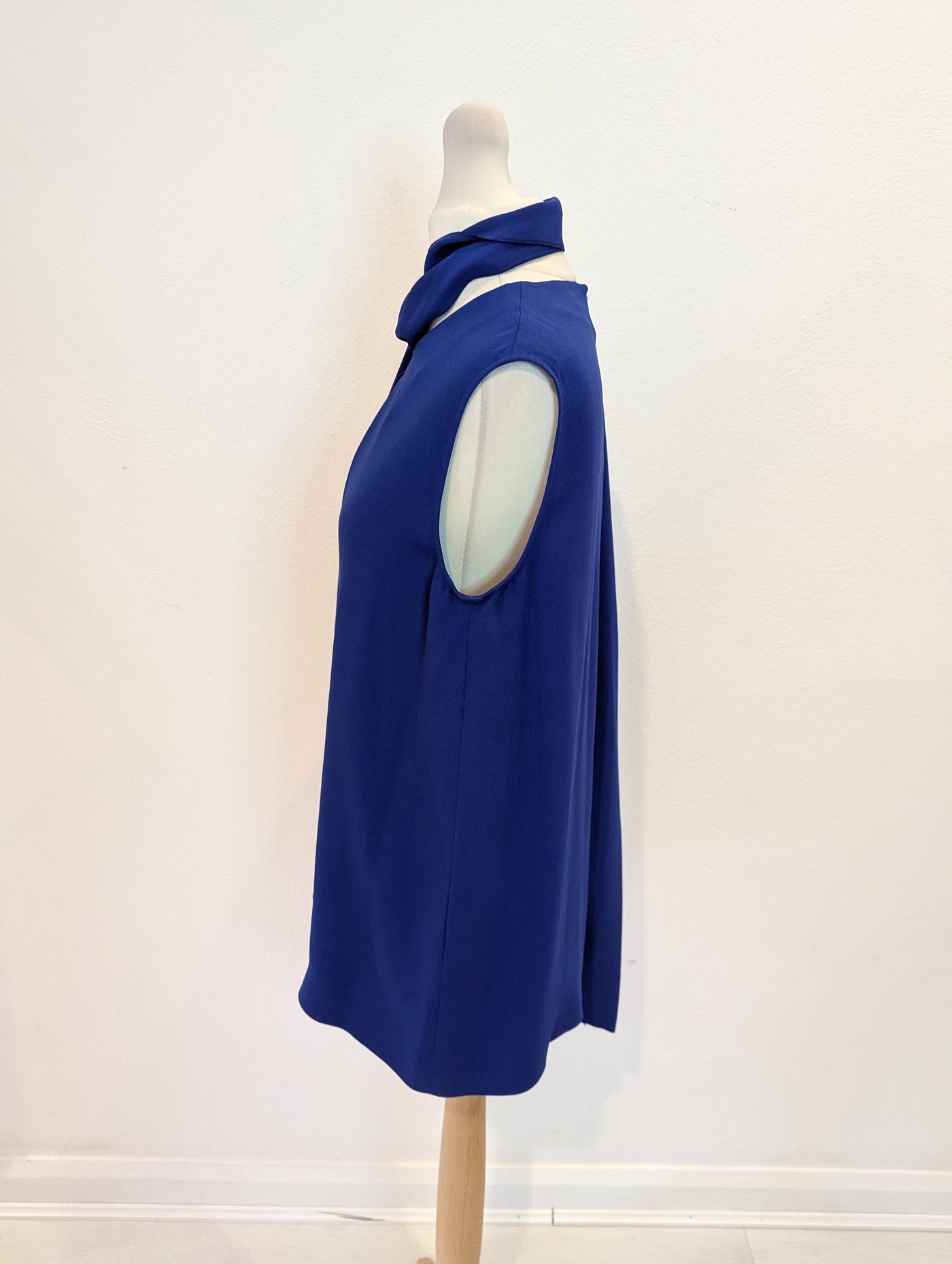 Joseph royal blue sleeveless top 8