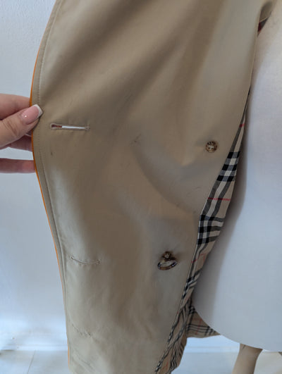 Burberry orange trim Trench 10