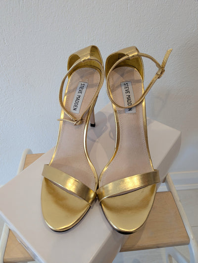 Steve Madden Gold Heels 7