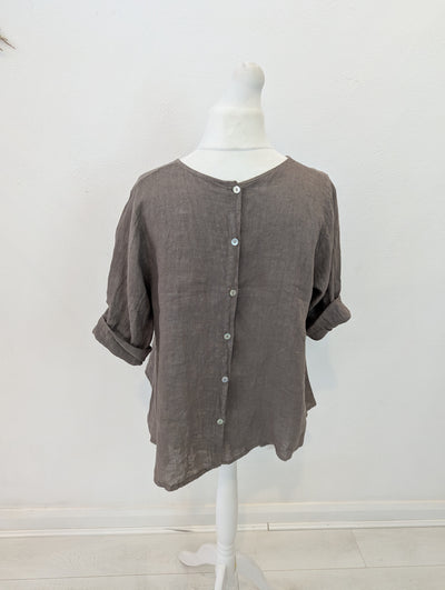 Style Hax Linen Top in Taupe