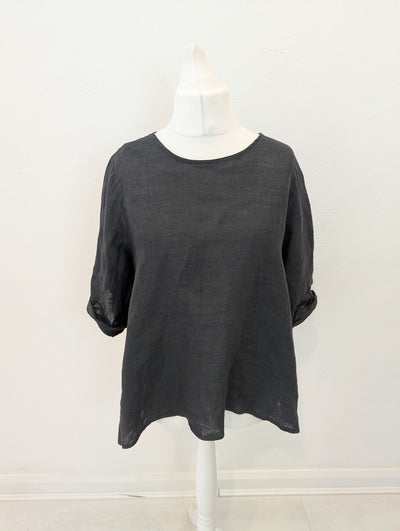 Style Hax Linen Top in Charcoal