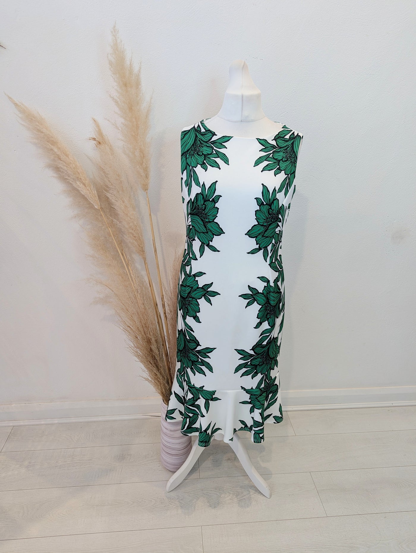 Roman White & Green Dress 16