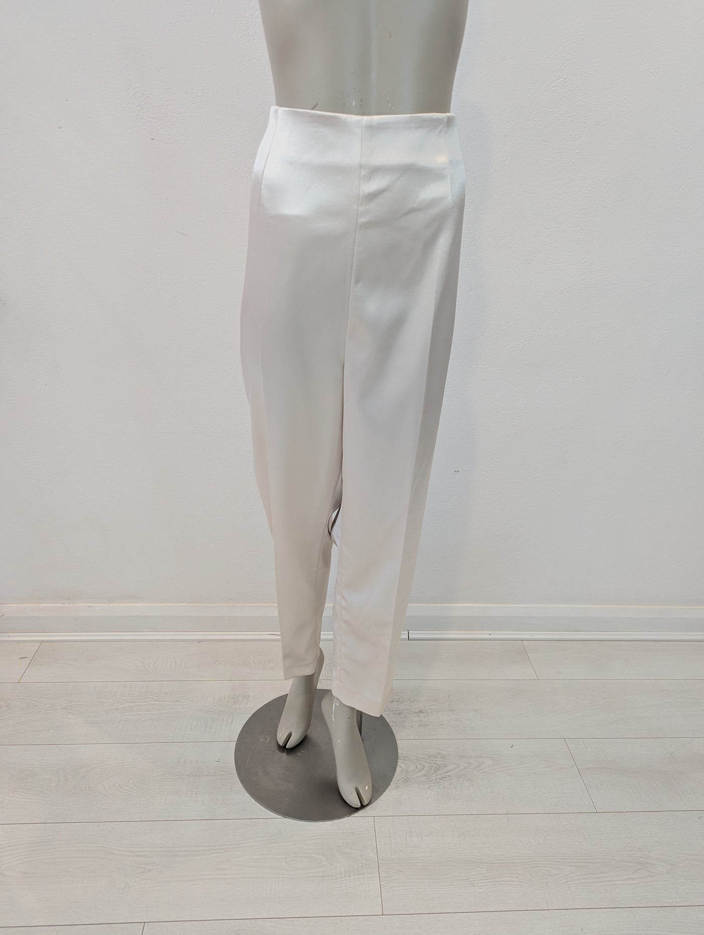 Asos Bridal Cream Satin Suit 18 NWT