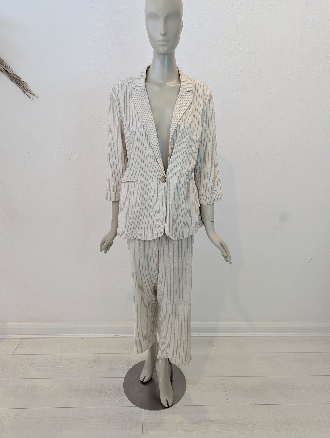 Yest linen mix suit 12
