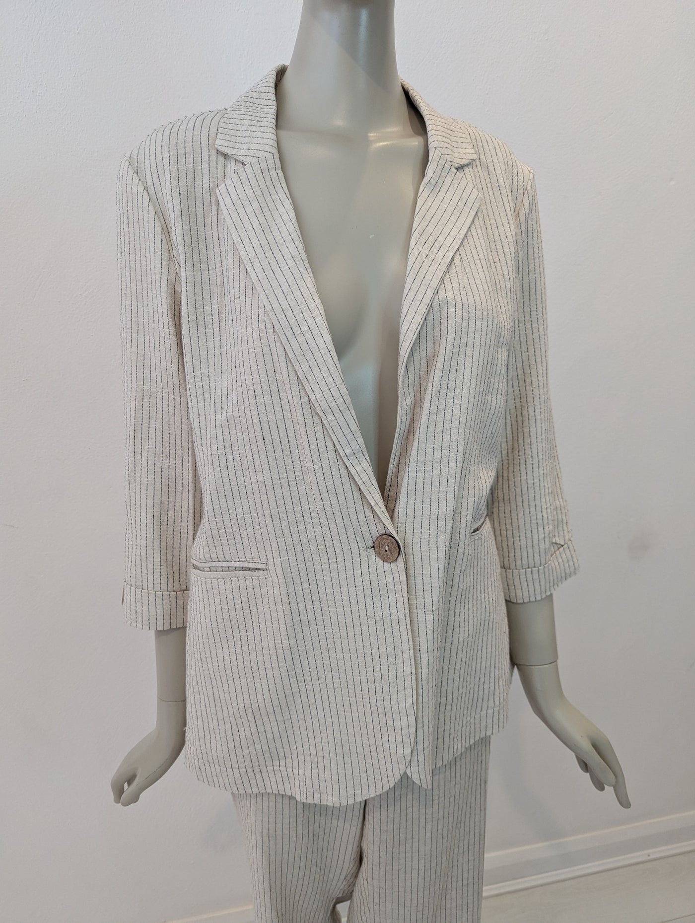 Yest linen mix suit 12