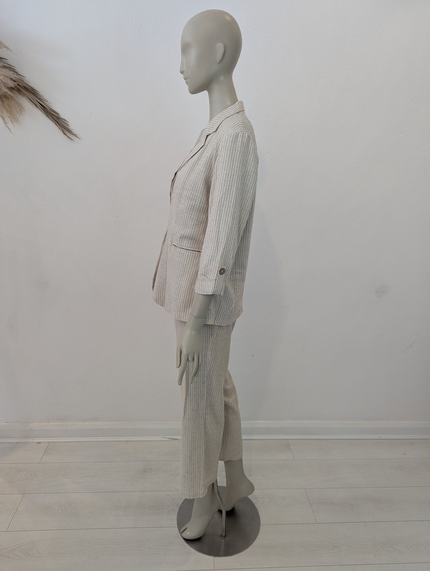 Yest linen mix suit 12