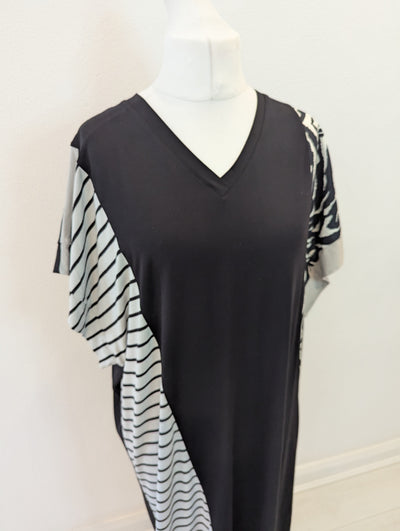 Seva Black Stripe/Animal Kaftan XL