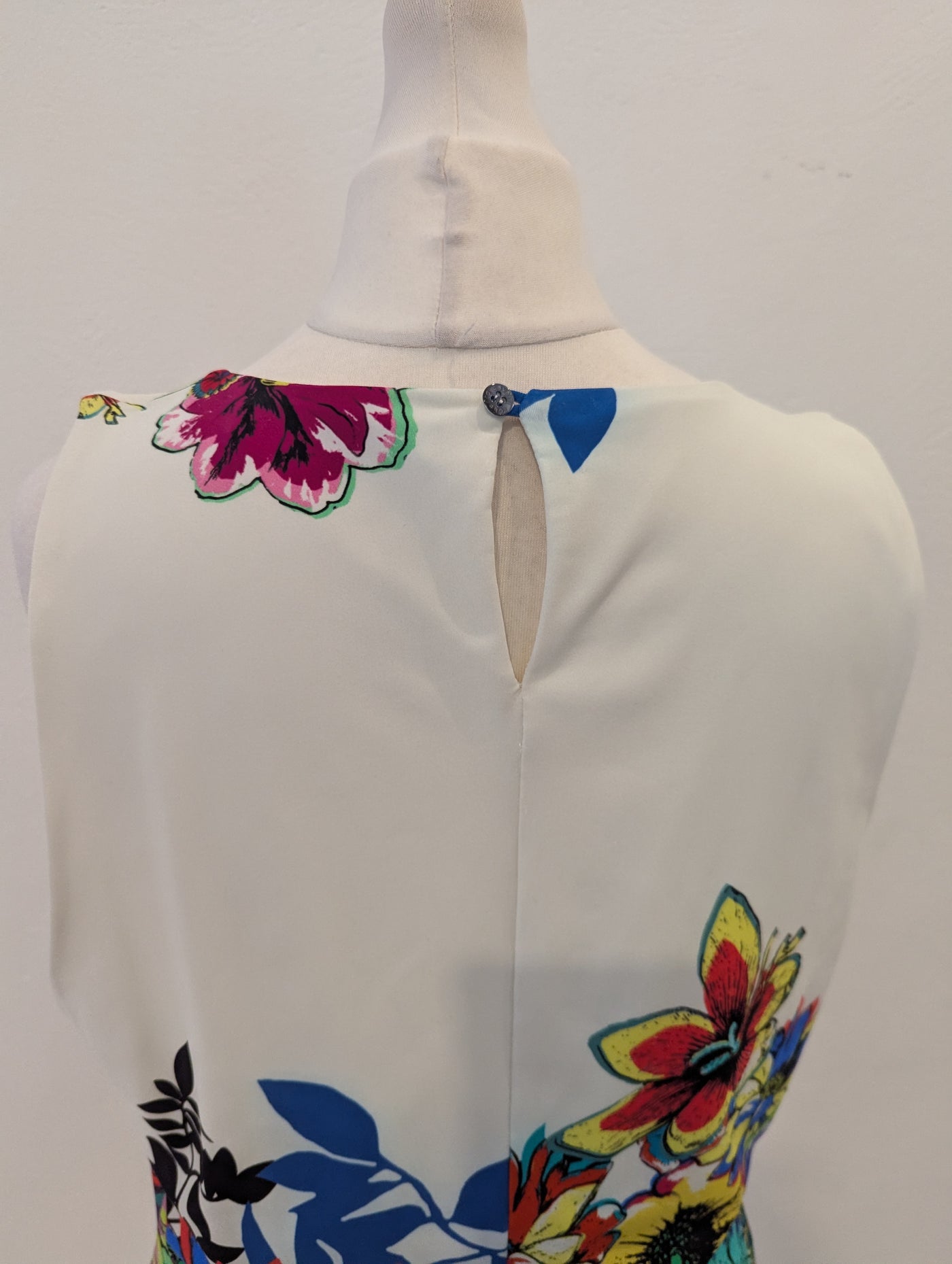 Roberto Cavalli Floral Top 12/14