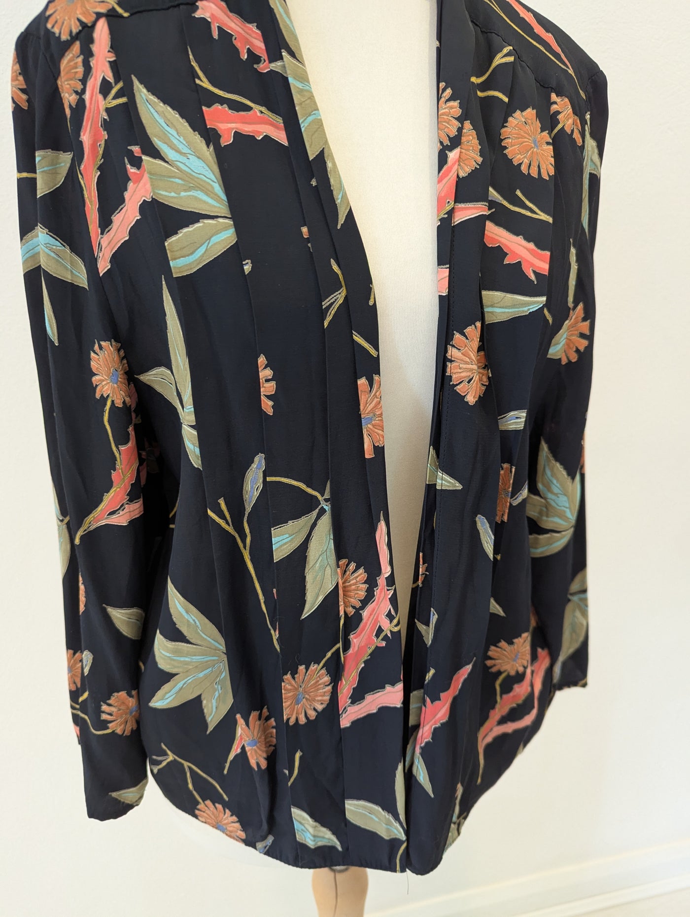 Your Sixth Sense open floral jacket S