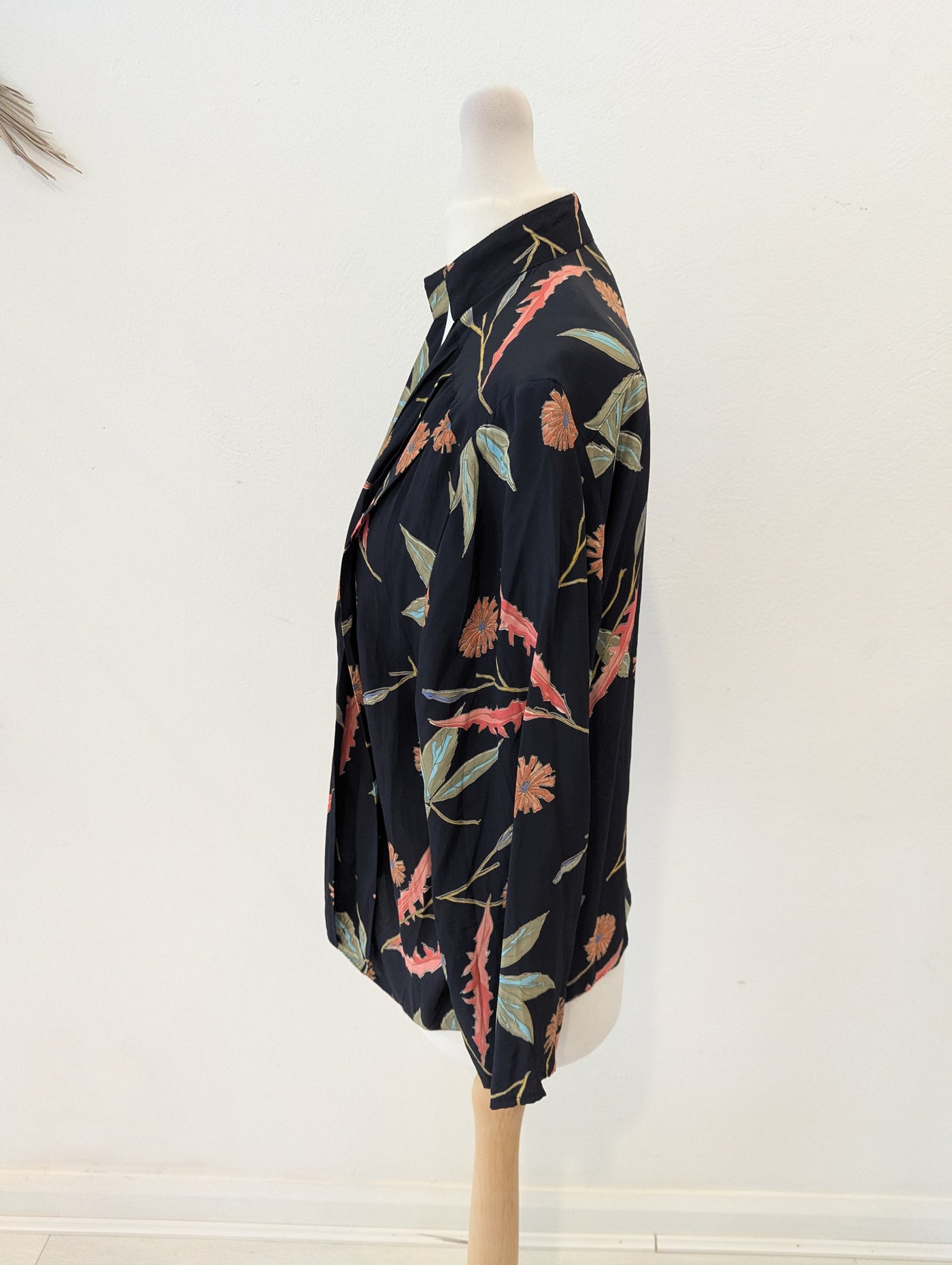 Your Sixth Sense open floral jacket S