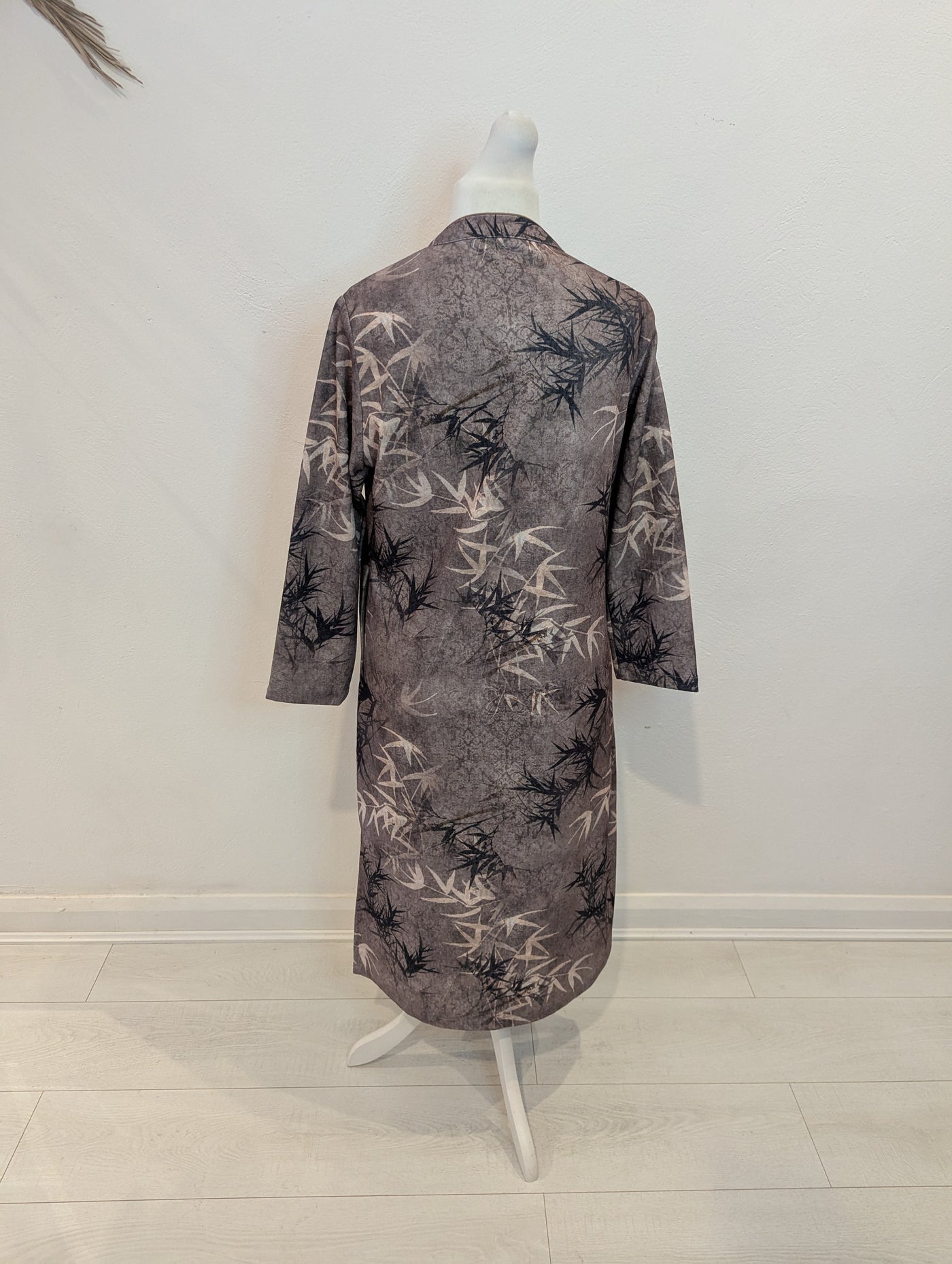 No Label Grey Leaf Chinese Dress XL