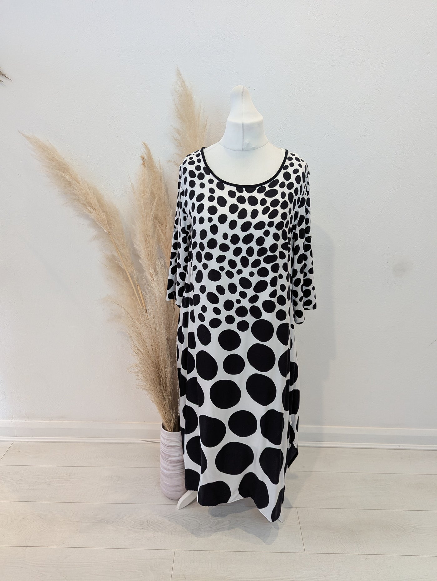 Naya Black/Cream Spot Maxi Dress One Size