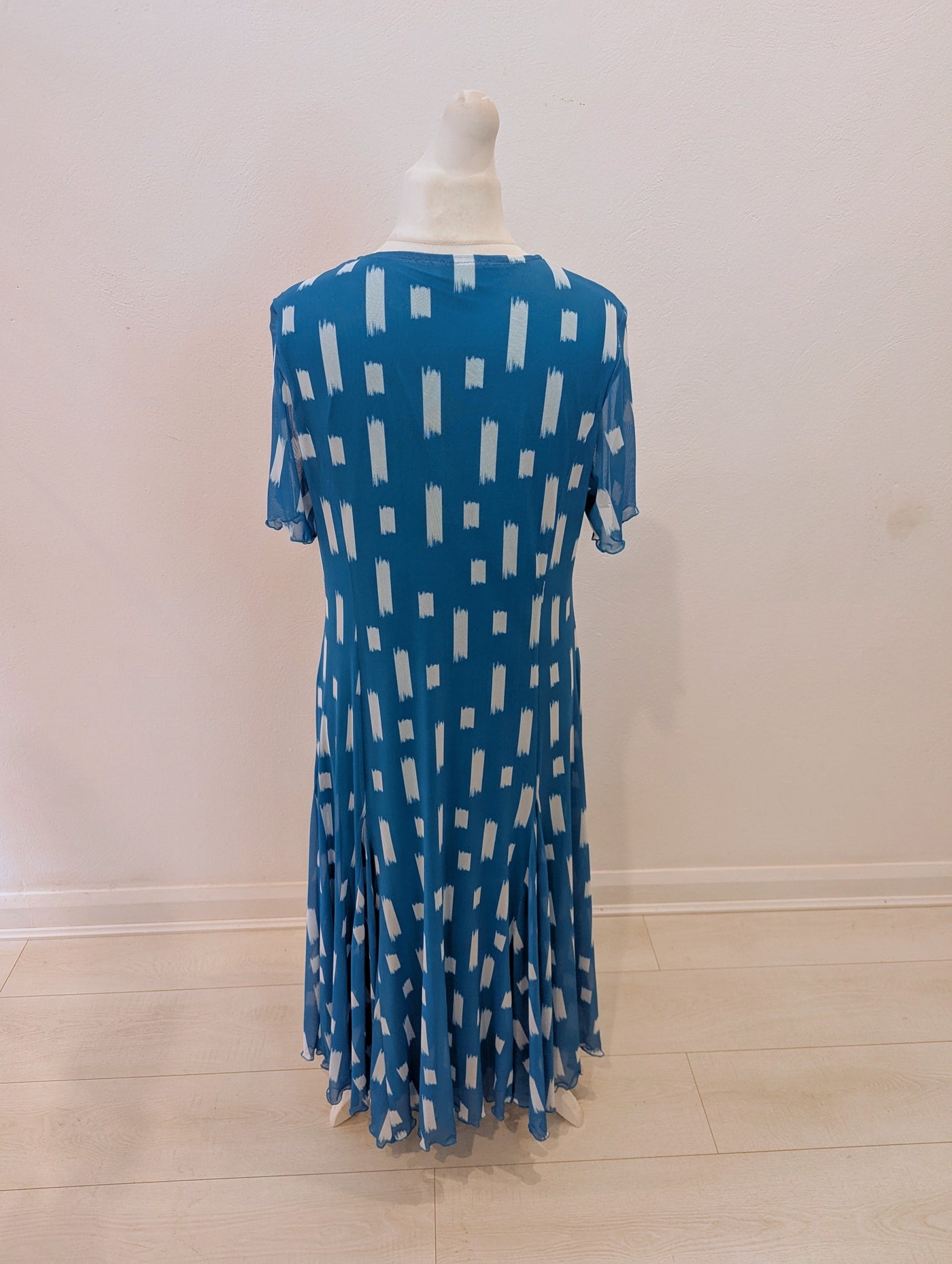 Glitz Turquoise/White Dress/Jacket Size 18