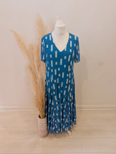Glitz Turquoise/White Dress/Jacket Size 18