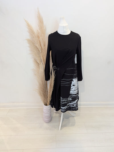Uchuu Montreal Black/White Jersey Mix Dress One Size