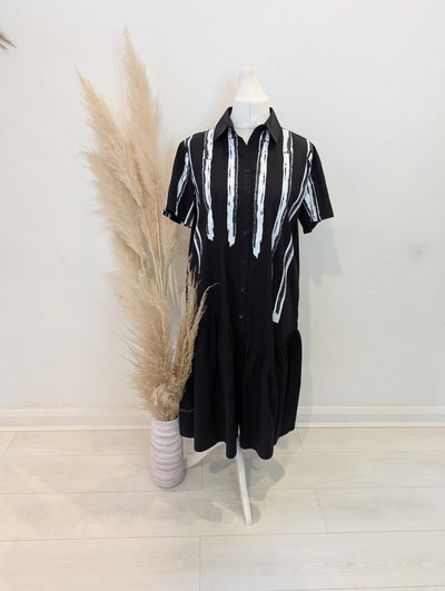 Uchuu Montreal Black/White Shirt Dress One Size