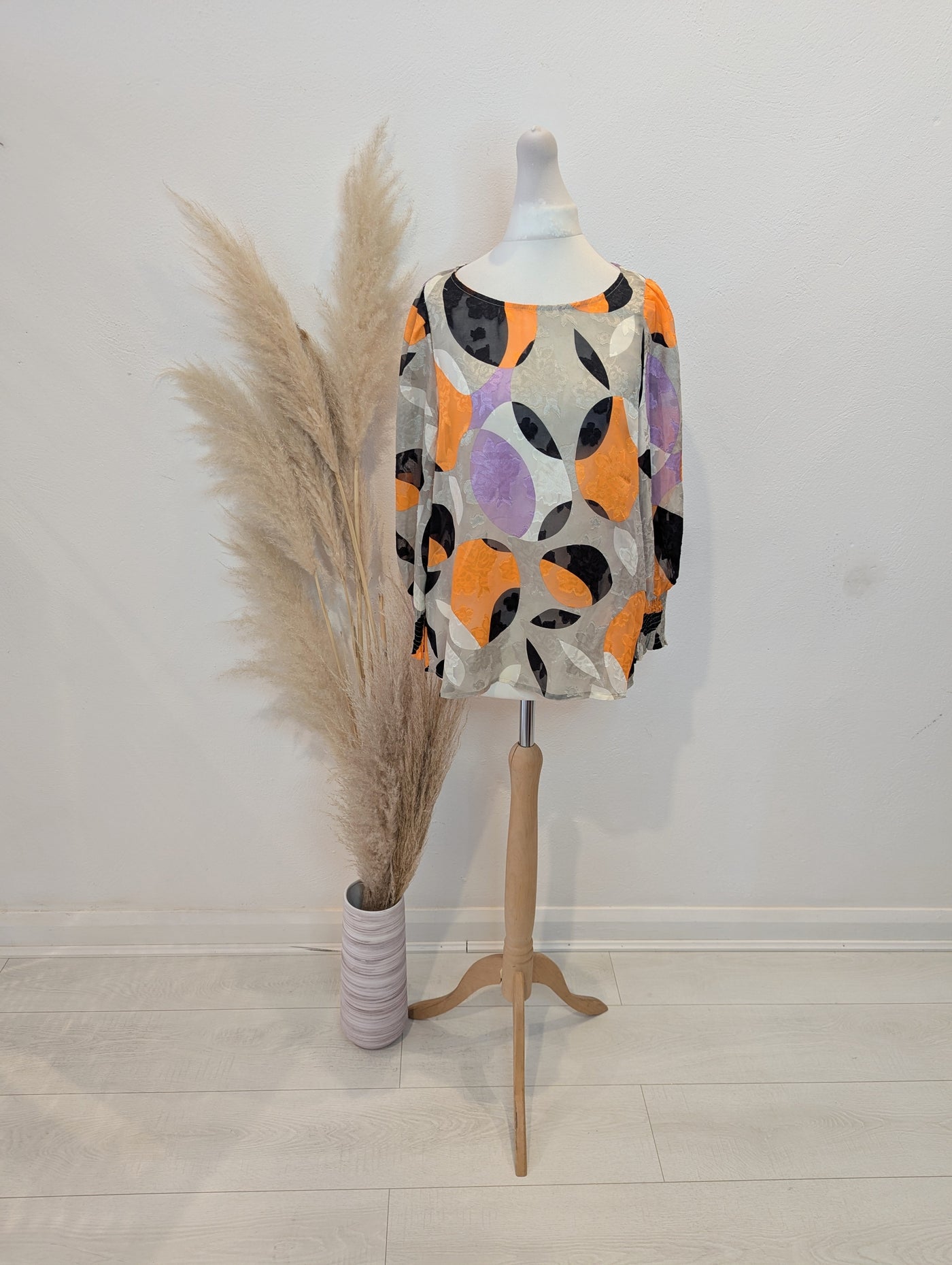 Kaffe Grey/ Orange Print Top 6 RRP £59.99