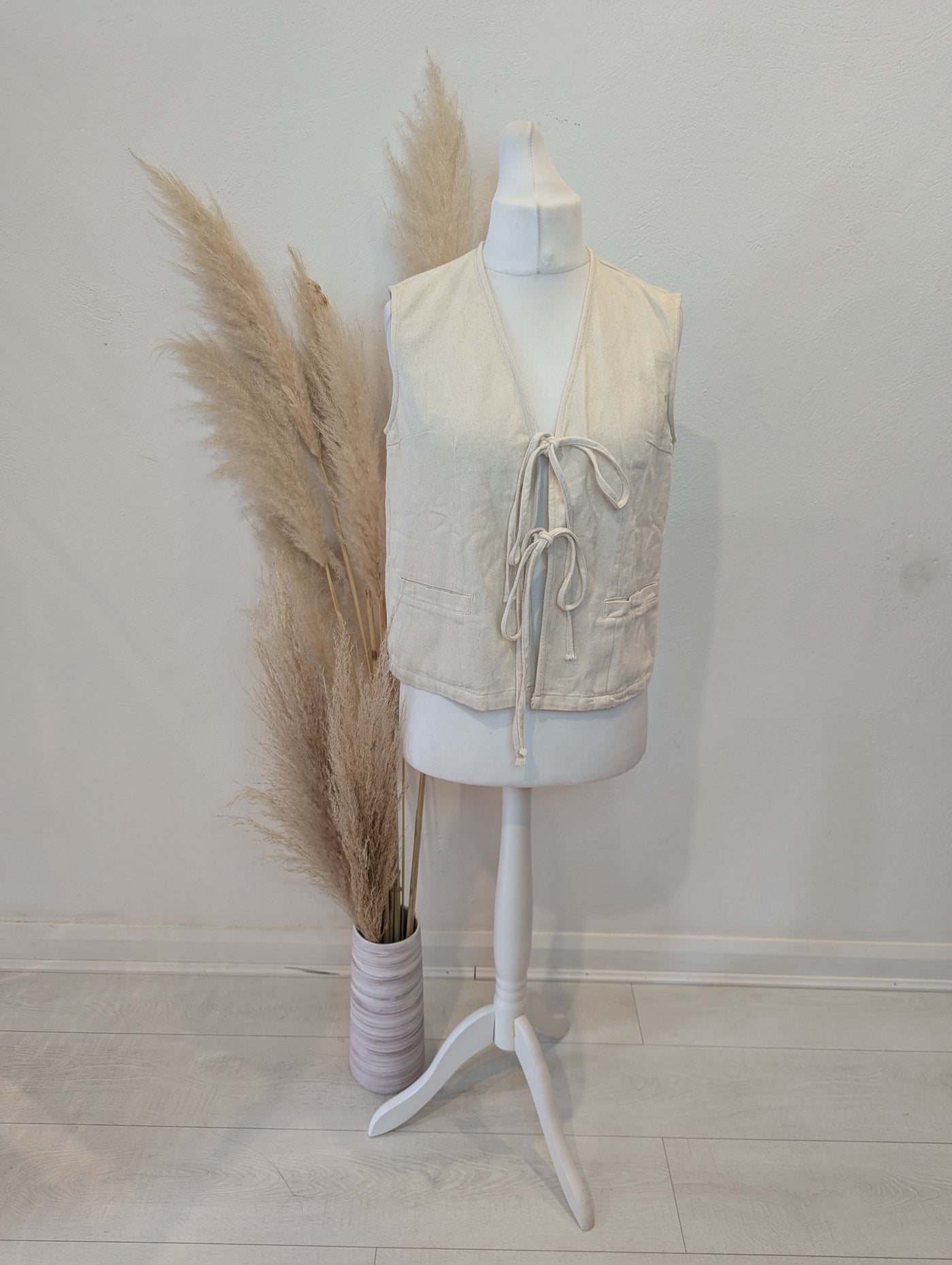 JCL Cream Waistcoat 8-10 RRP £49.99