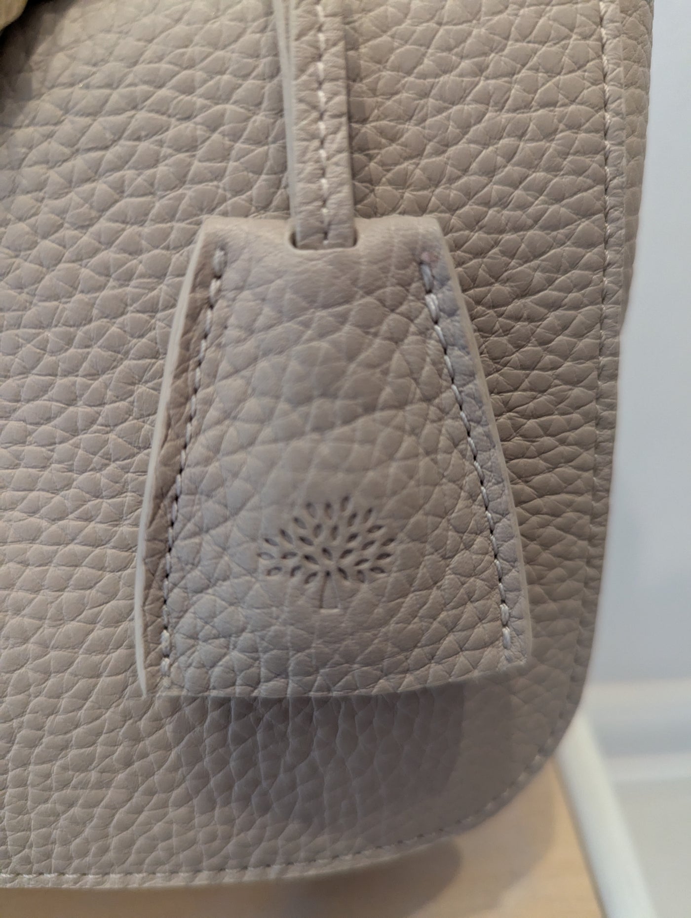 Mulberry Chalk Lily Top Handle Medium Bag RRP £1500