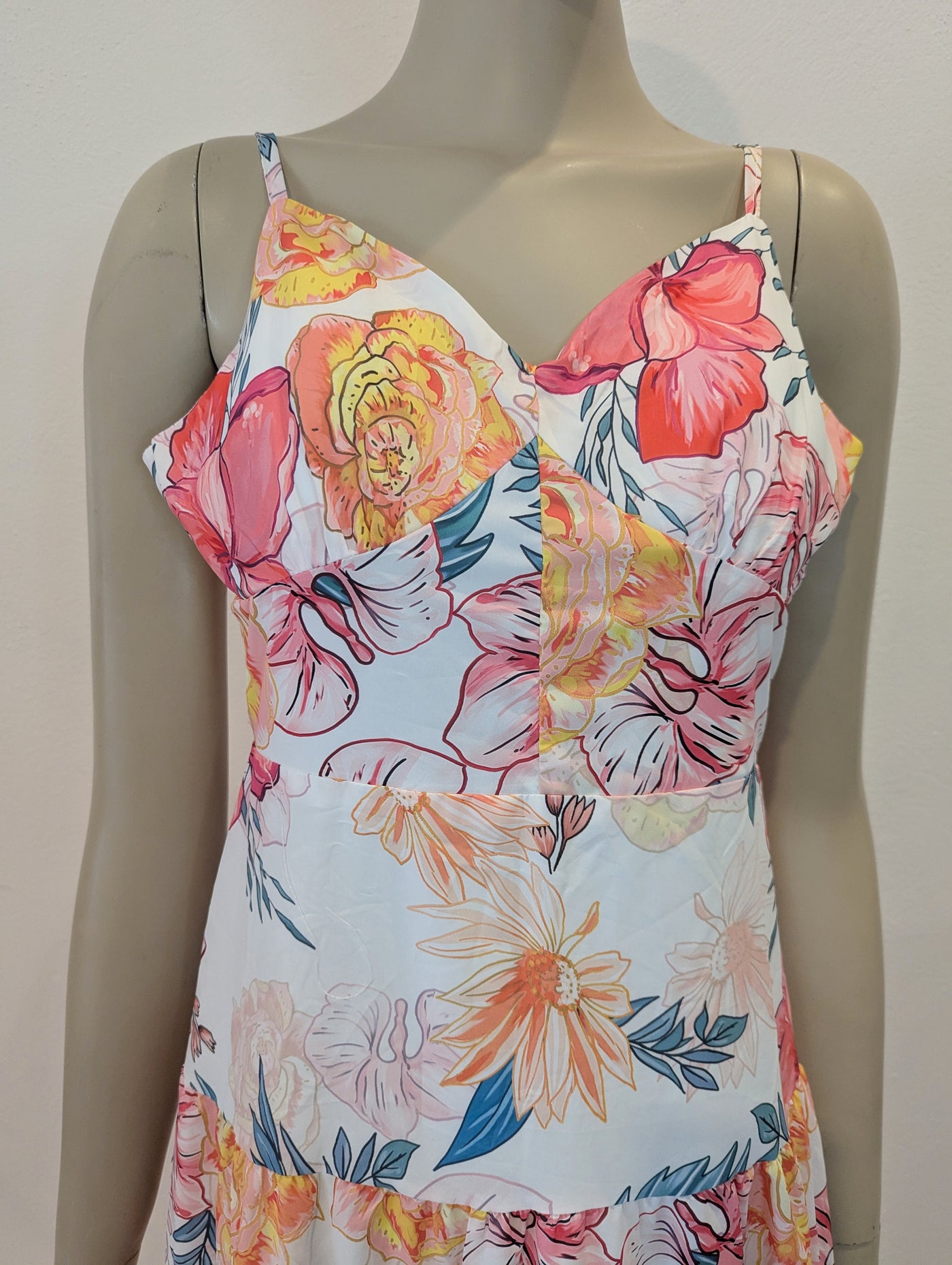Flammode White  Flower Dress S\M NWT