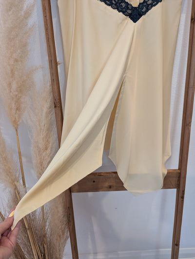 Motel Cream Skirt S NWT