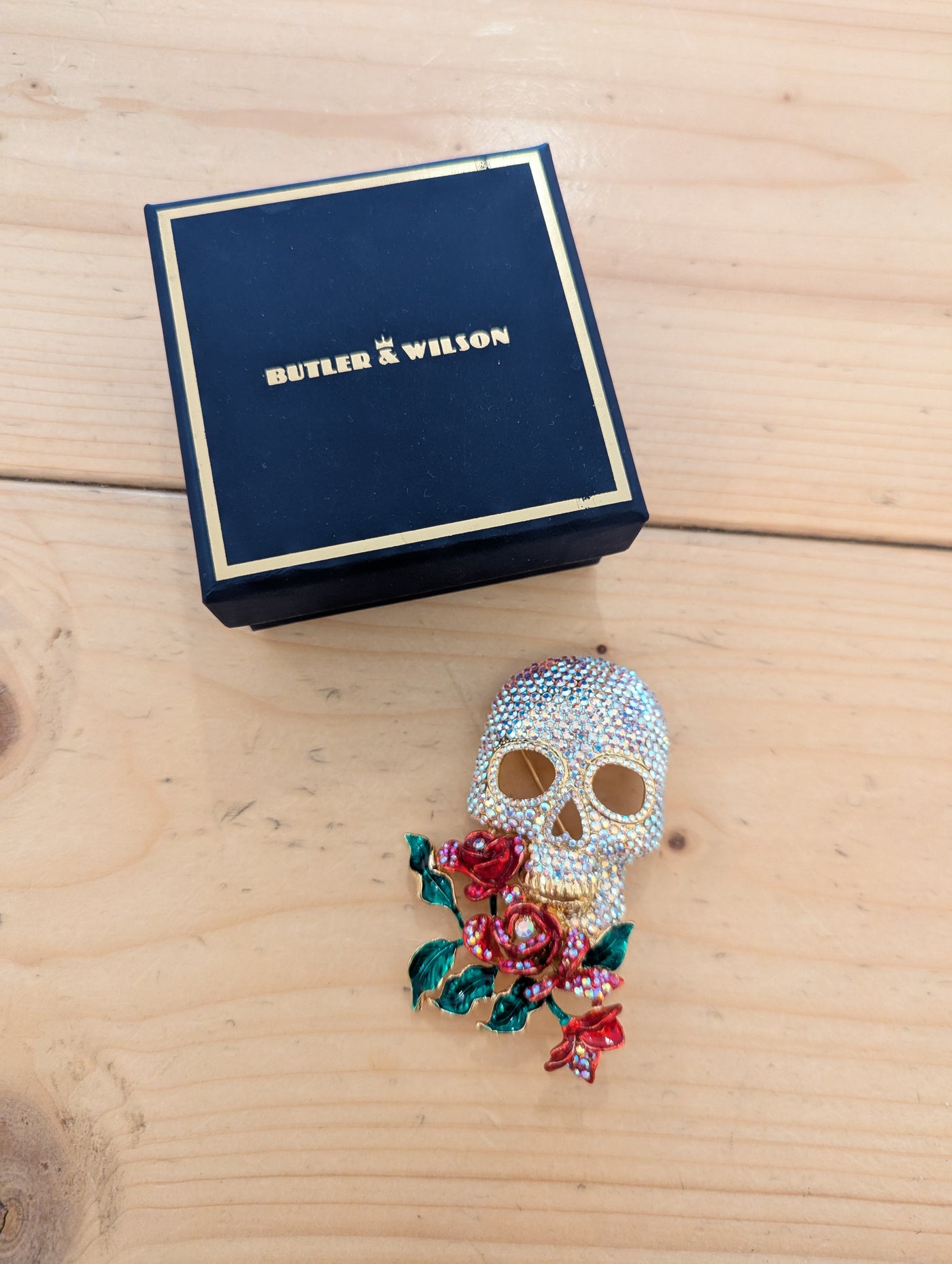 Butler & Wilson Skull brooch