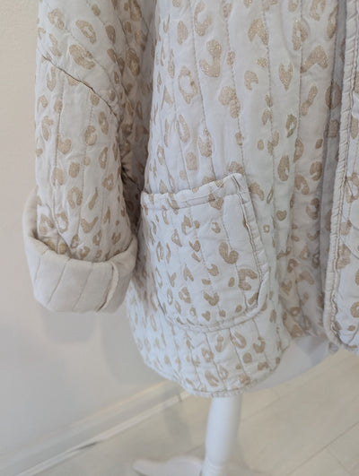 Style Hax cream animal print jacket One Size