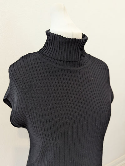 Sarah Pacini Black Long Line Polo Neck Medium