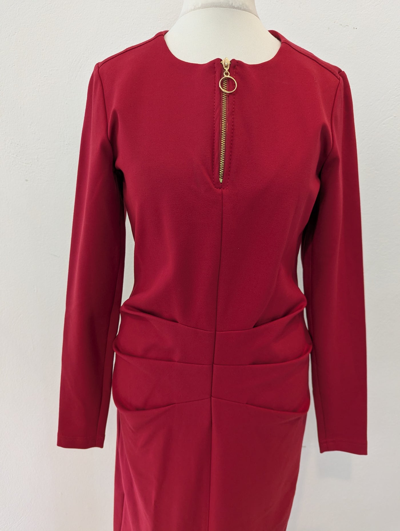 Summum Woman Red Pencil Zip Dress 6