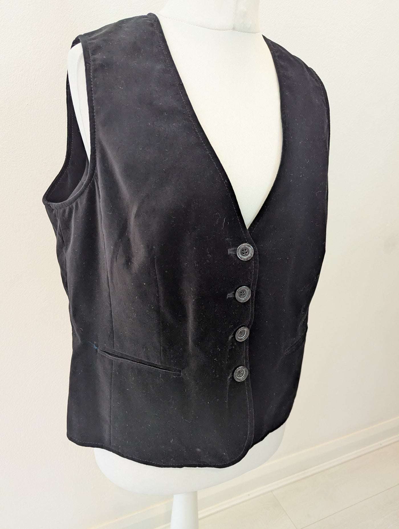 No Label Black Velvet Waistcoat Large