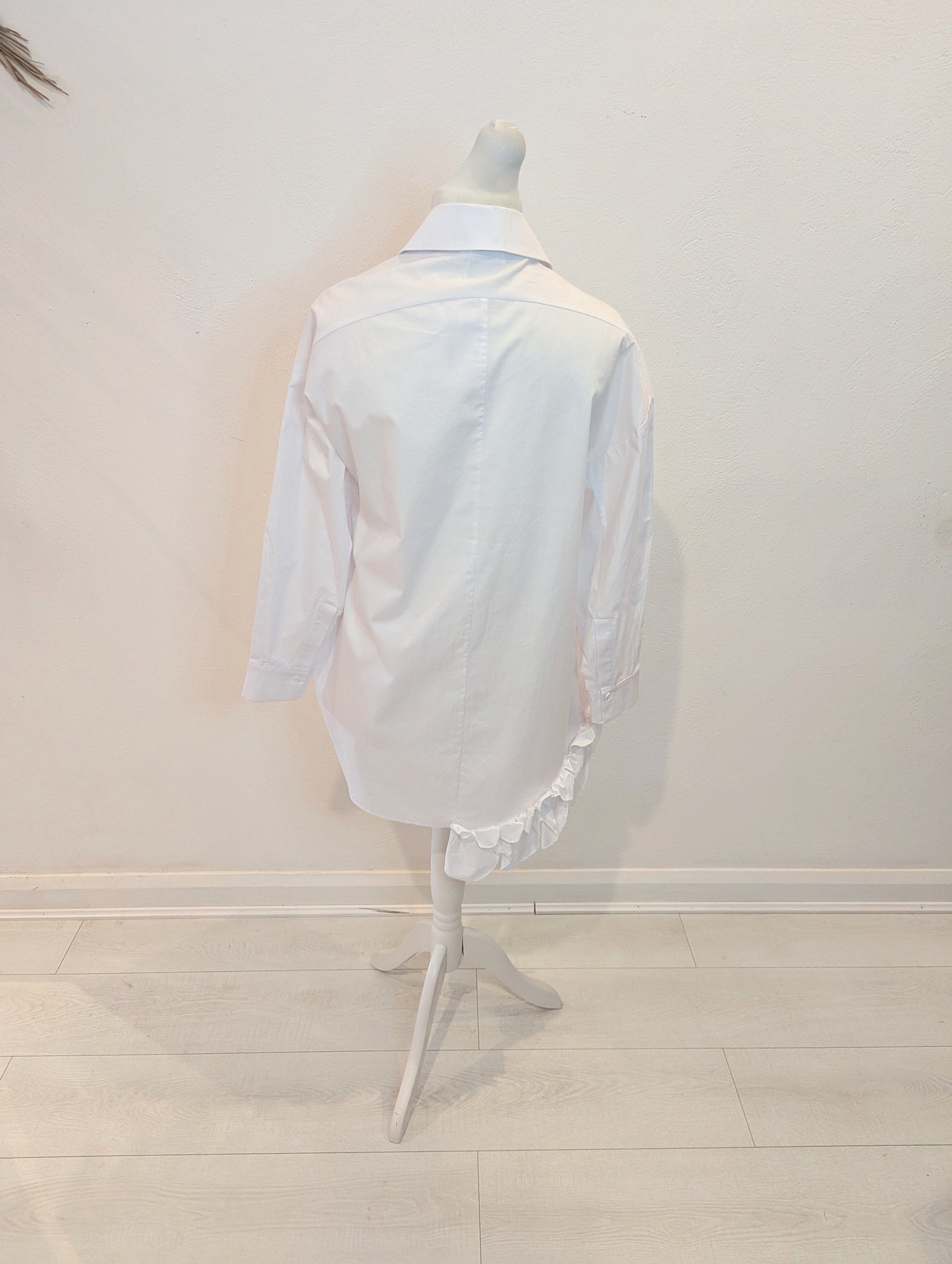 Bize White Shirt One Size