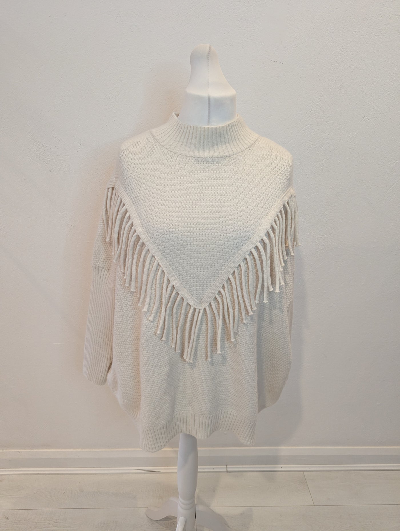 Cream fringed jumper One Size NWT £29.99