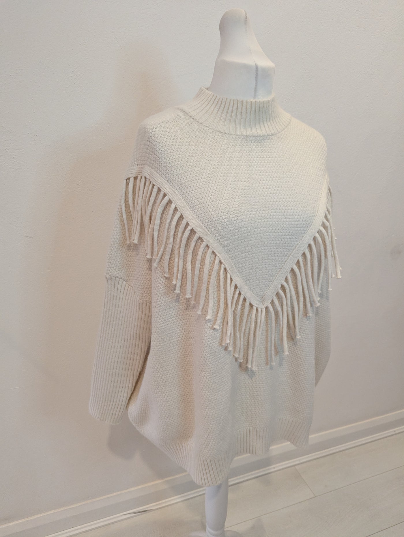 Cream fringed jumper One Size NWT £29.99
