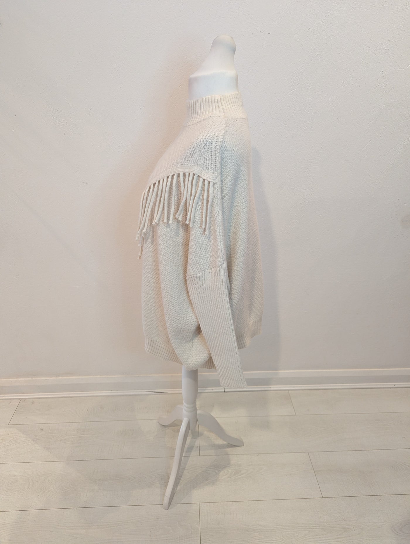 Cream fringed jumper One Size NWT £29.99