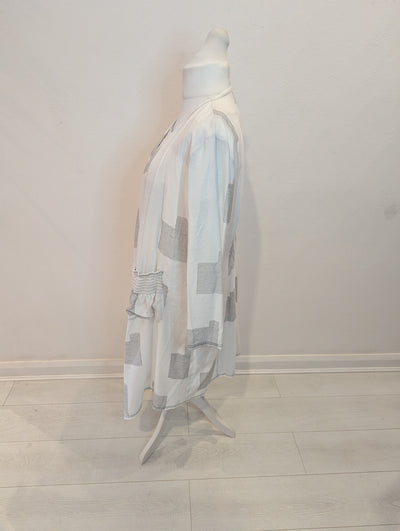 My Soul White/Black Two Piece Top/Jacket Medium