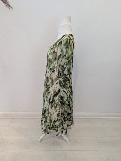 Roman Green Print Dress 18