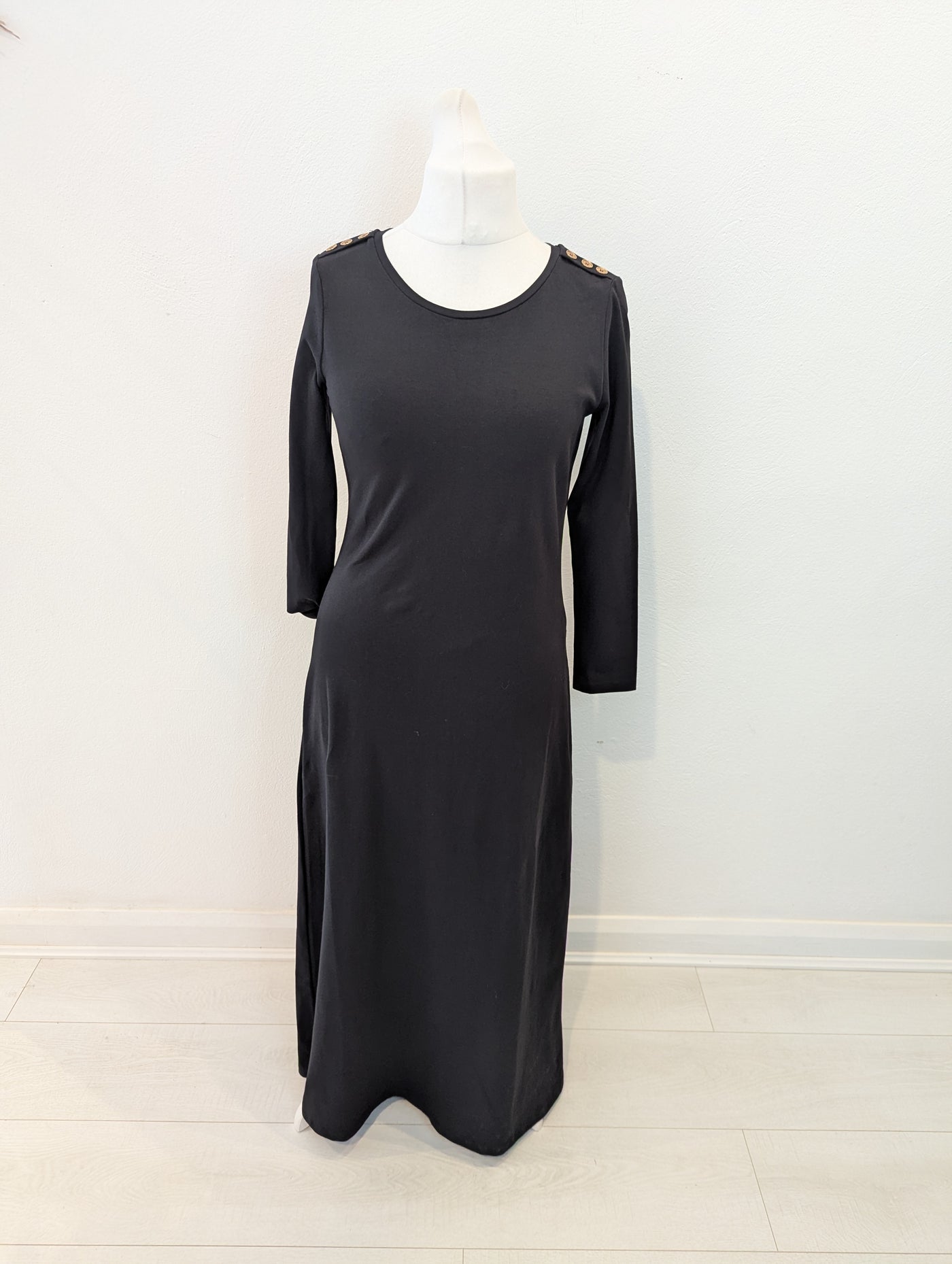 Saint & Sofia Black Jersy Maxi NWT Size 14