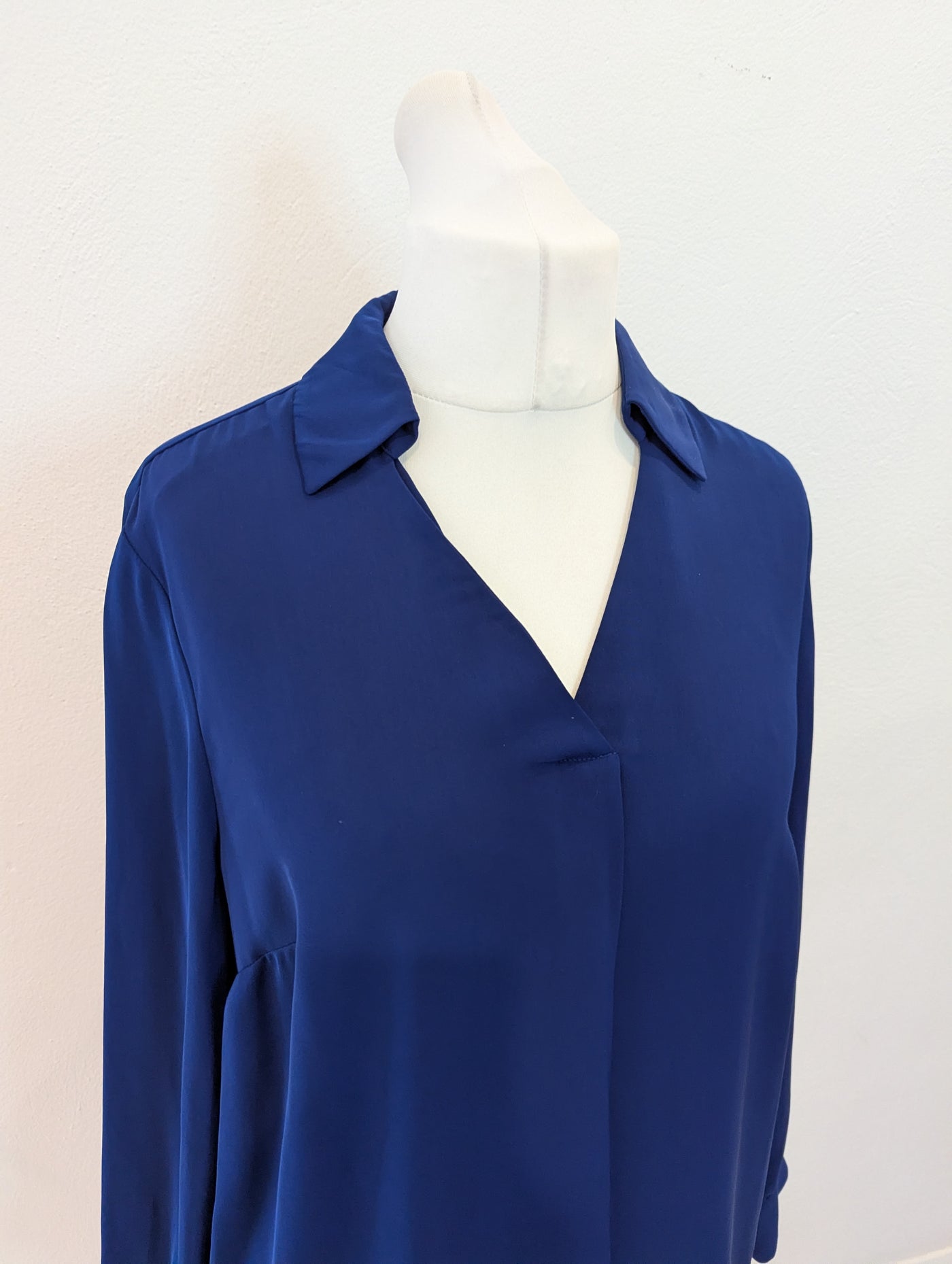 Hobbs Blue Blouse Size 16