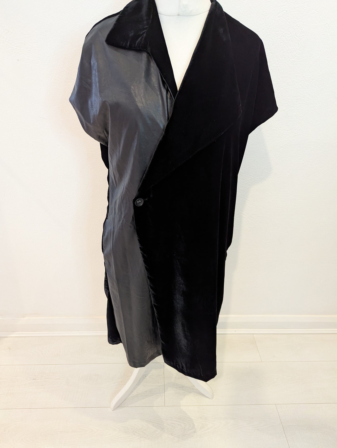 Elsewhere Black Velvet Dress Size XL NWT RRP £166