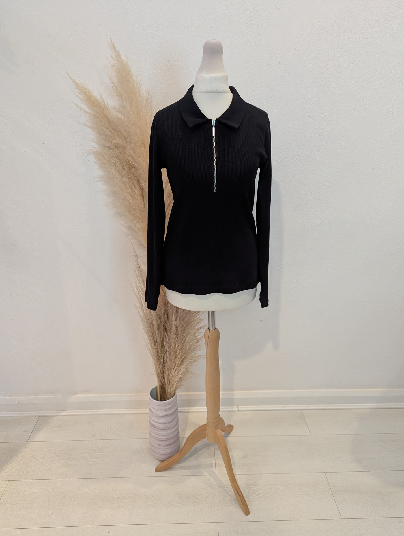 Baukjen Black Half Zip Size 8 NWT £69