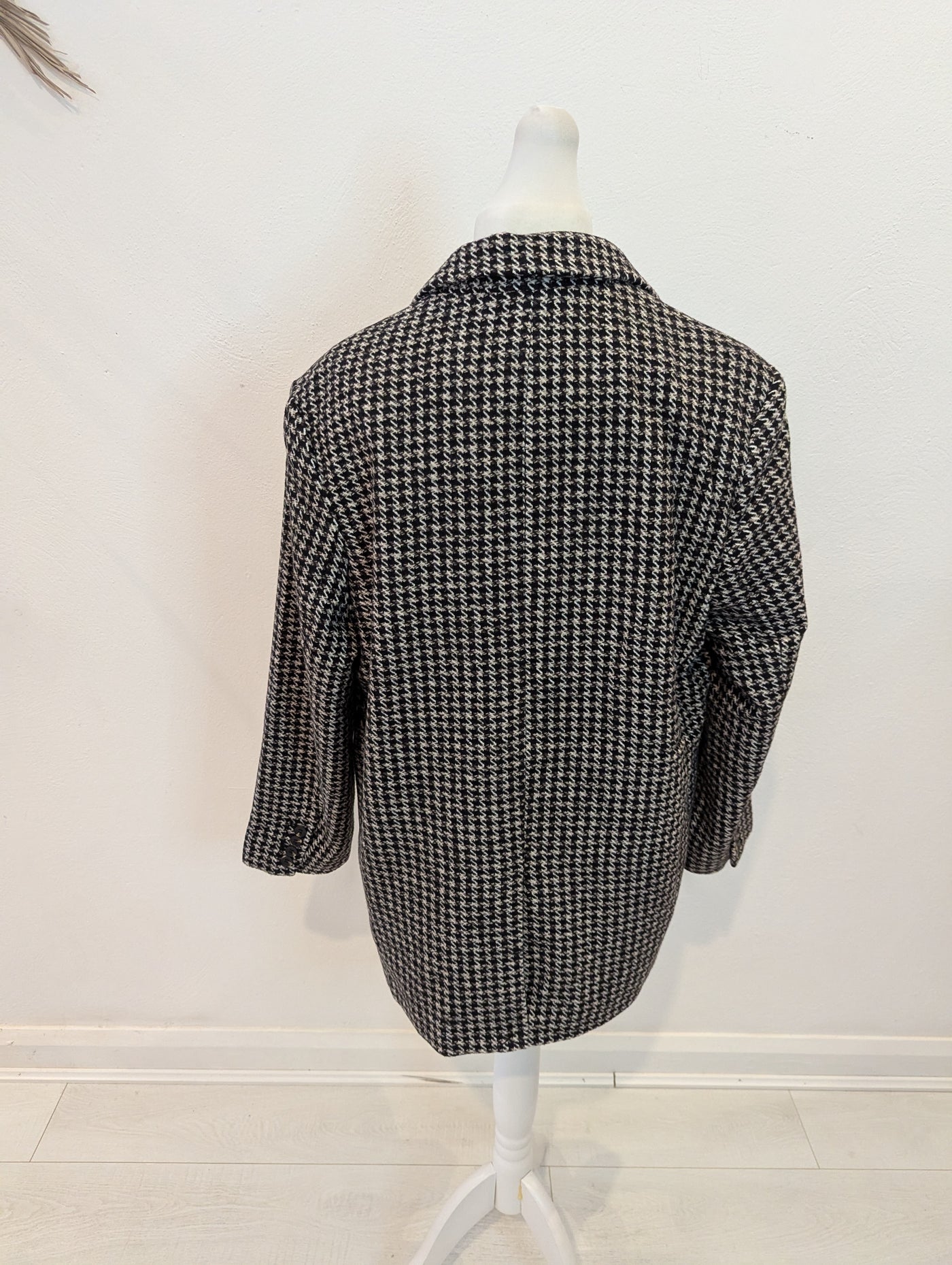 H&M Dogtooth Blazer Size Large