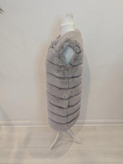 Jayley Grey Faux Fur Gilet S NWT