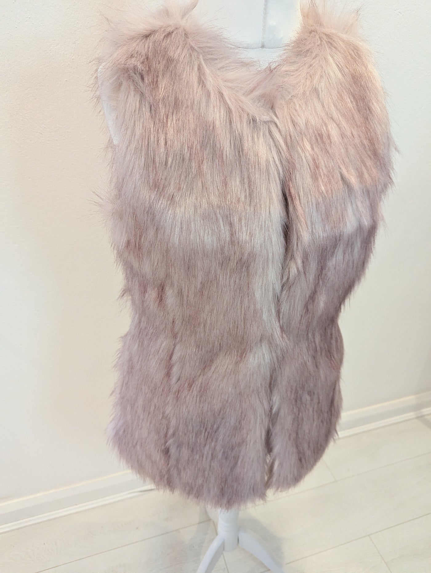 Oasis Pink Fur Gilet 10