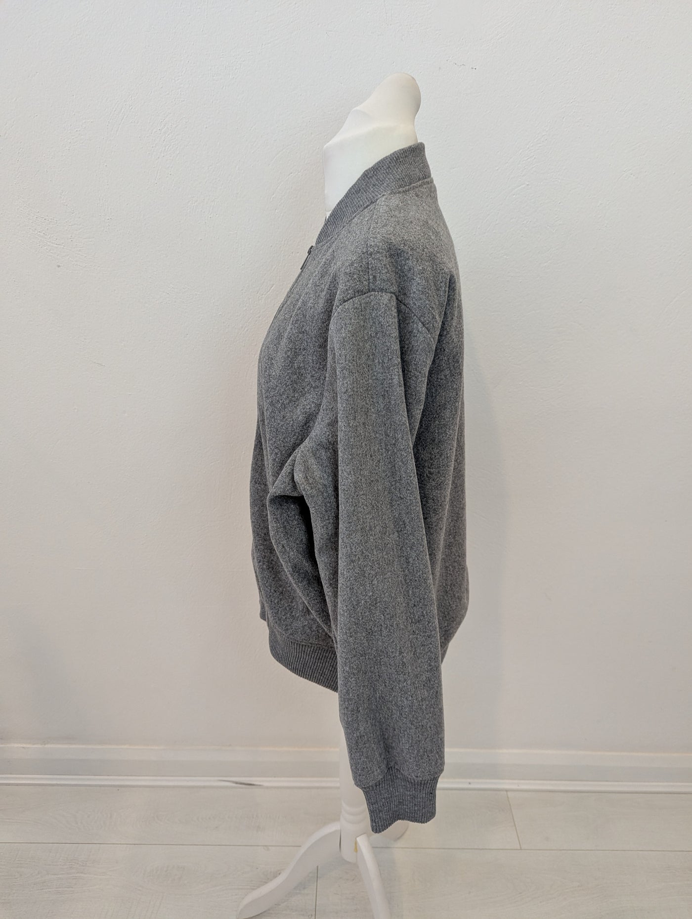 Brave Soul Grey Bomber 16