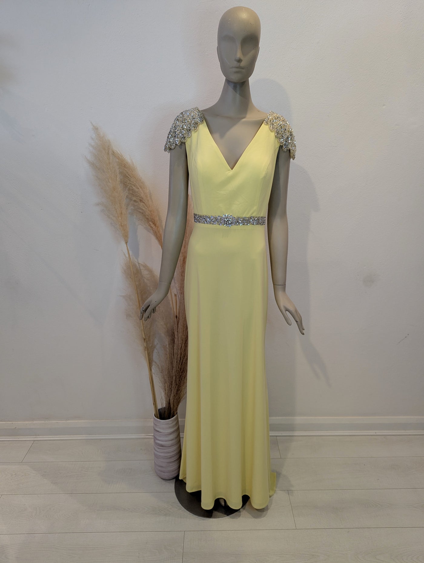 Yellow Oh So Amazing 16 RRP £295