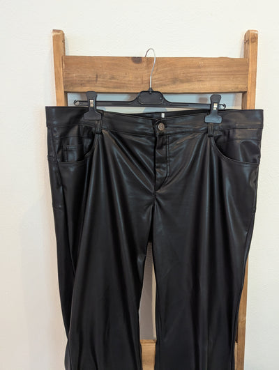 Gardeur Black Pleather trousers 22