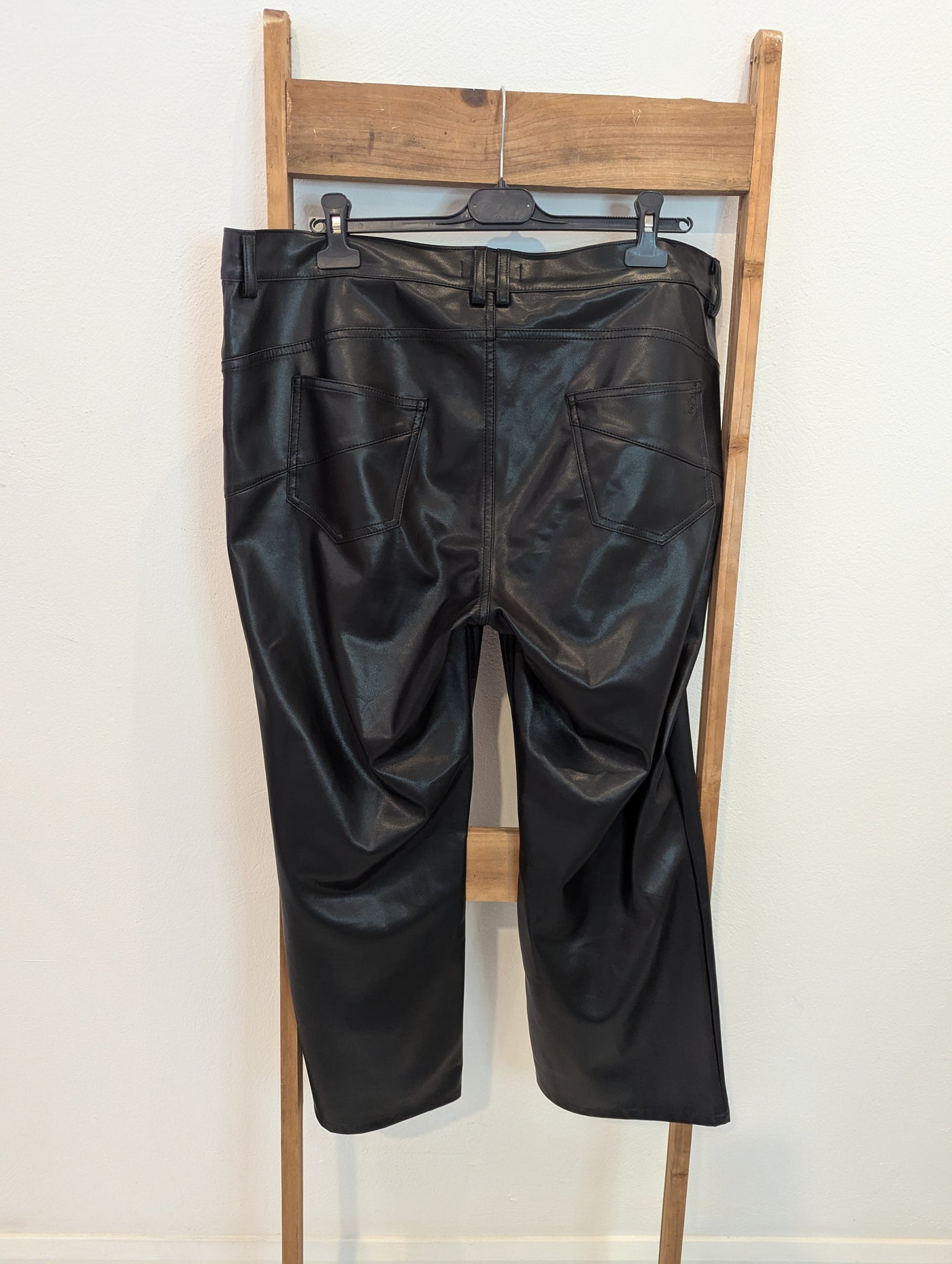 Gardeur Black Pleather trousers 22