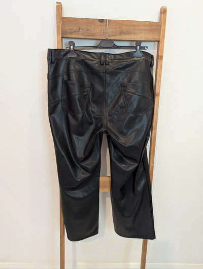 Gardeur Black Pleather trousers 22