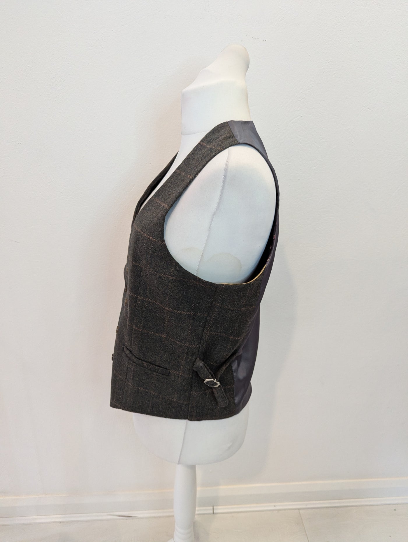 Xposed London Brown Tweed Waistcoat 10